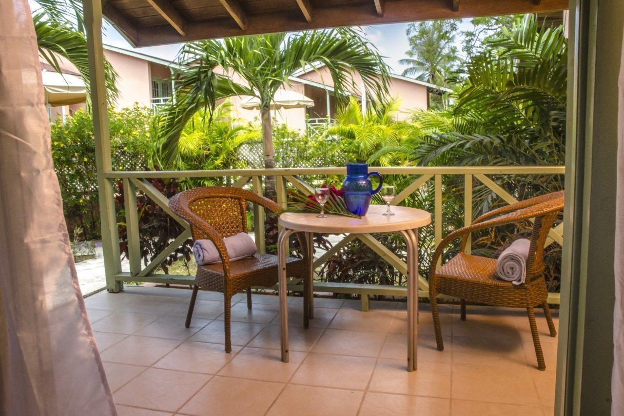 Halcyon Palm Apartment Holetown Exterior photo